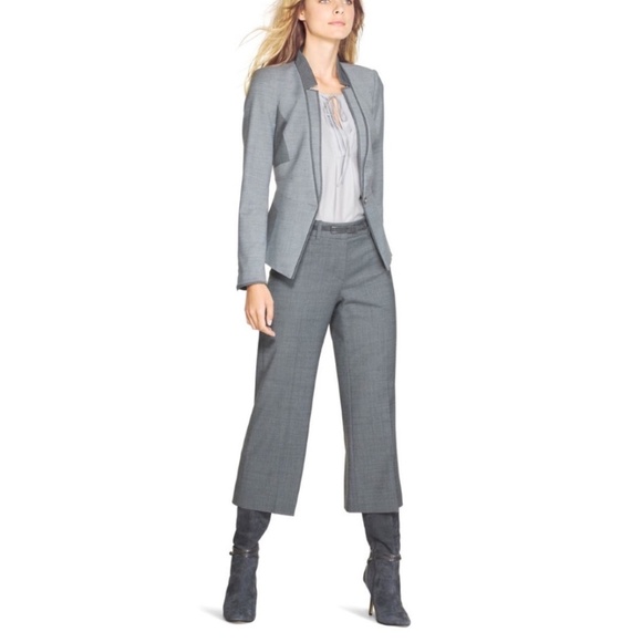 White House Black Market Pants - WHITE HOUSE BLACK MARKET Nell Gray Cropped Career Work Style Pant Size 4 EUC